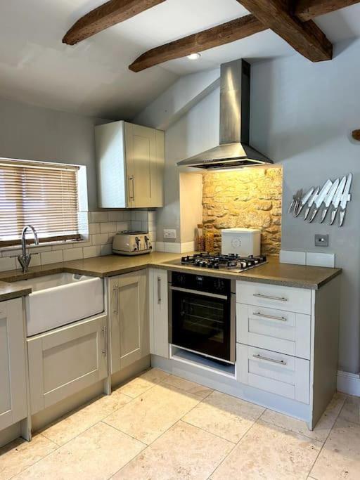 Cotswold Cottage- Central Witney Εξωτερικό φωτογραφία